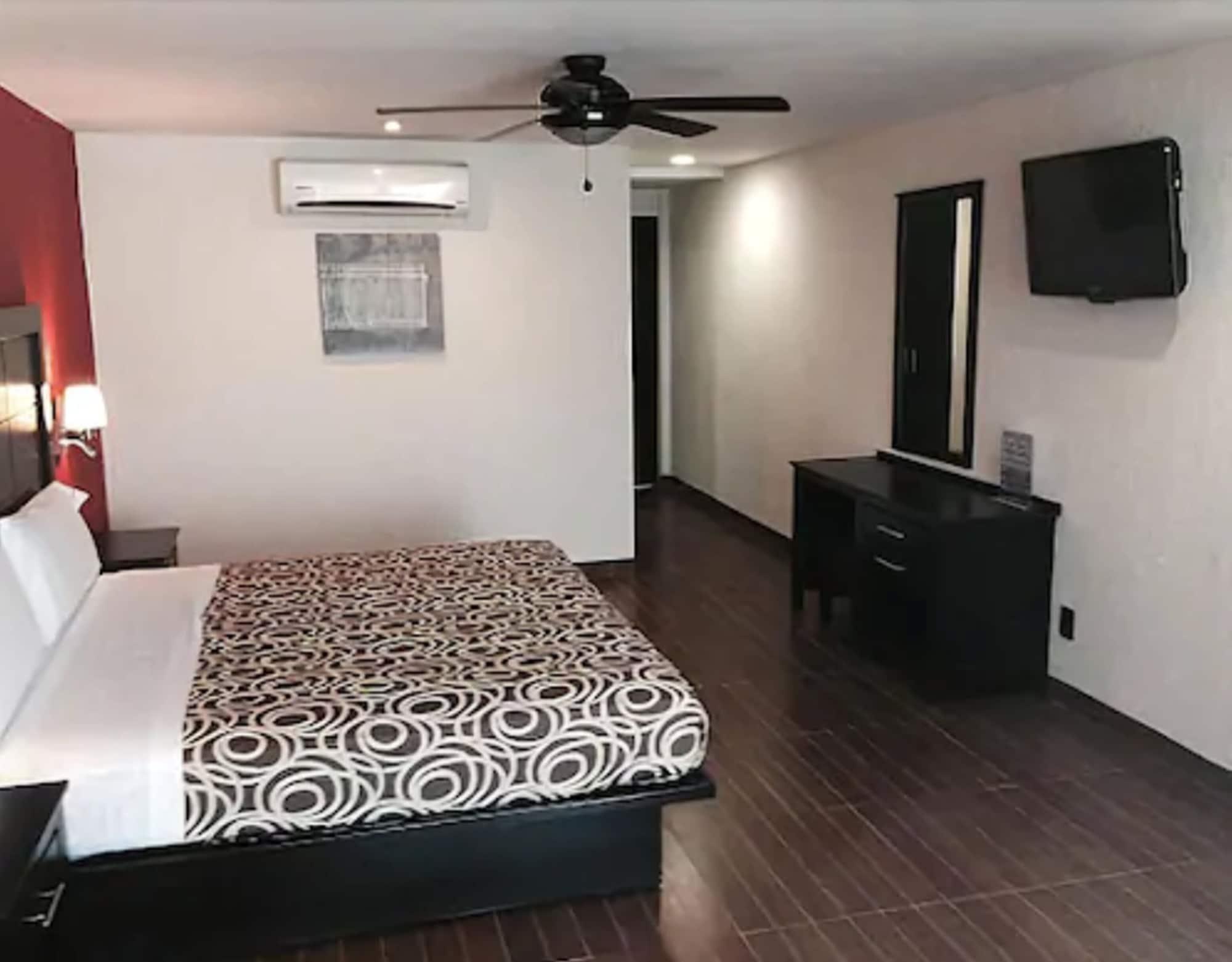 Hotel Victoria Inn 산후안델리오 외부 사진