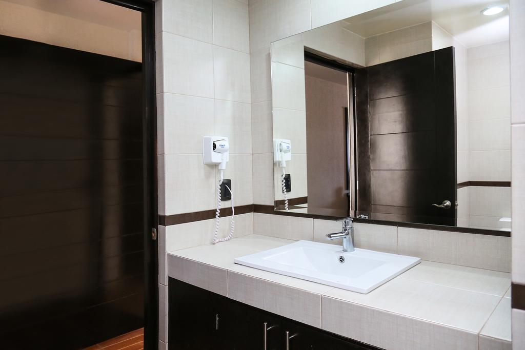 Hotel Victoria Inn 산후안델리오 외부 사진